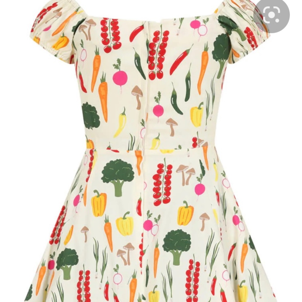 COLLECTIF Dolores' Retro 50s Vegetable Dress NWT